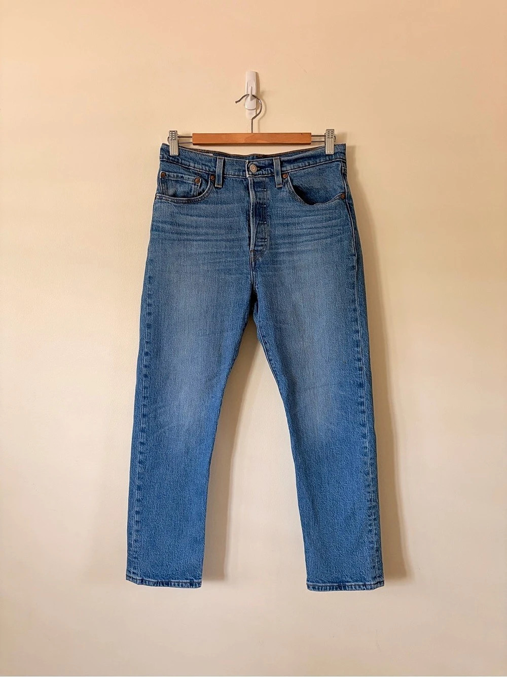 Levi's 501 Straight Leg Jeans in Blue 27